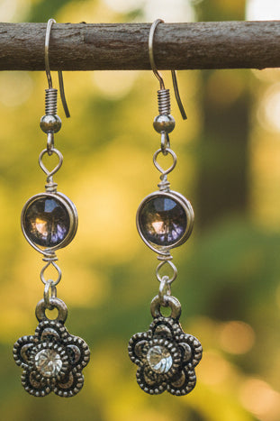 Amethyst silver toned stainless steel earrings ✨️